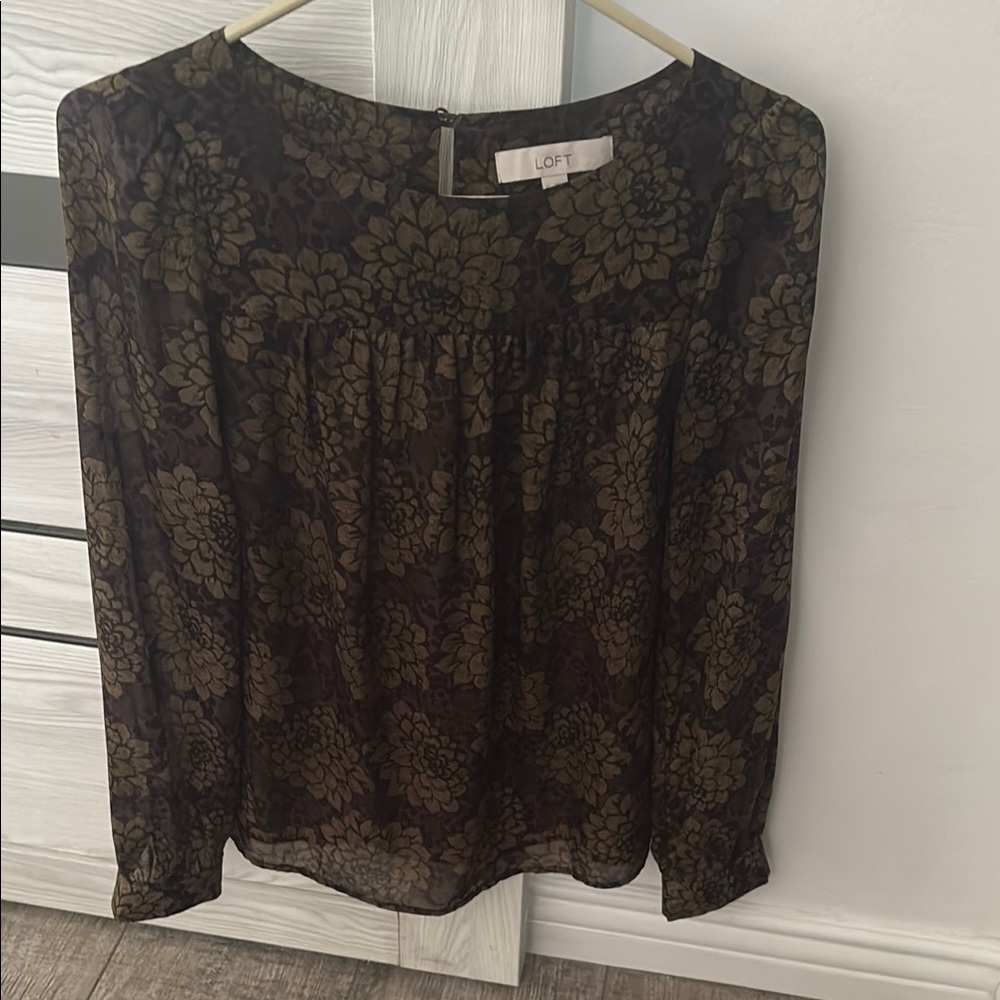 LOFT Black Floral Women's Top